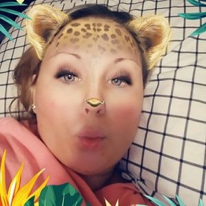 Meet your Posher, Les